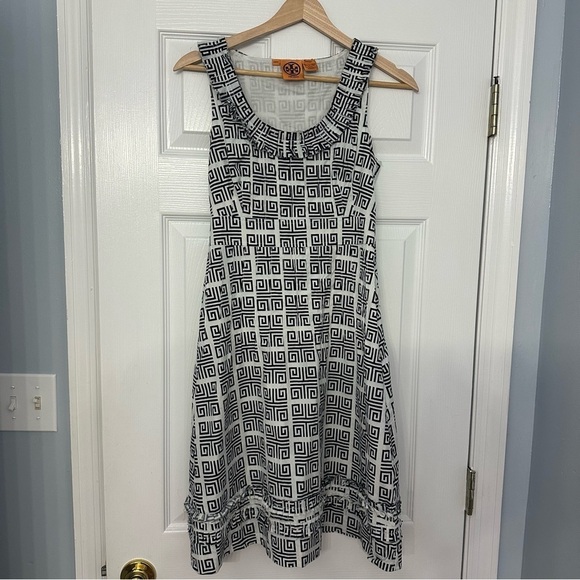 Tory Burch Dress Mini Shift Black White Geometric Designer Size 2 Extra Small - Picture 3 of 7